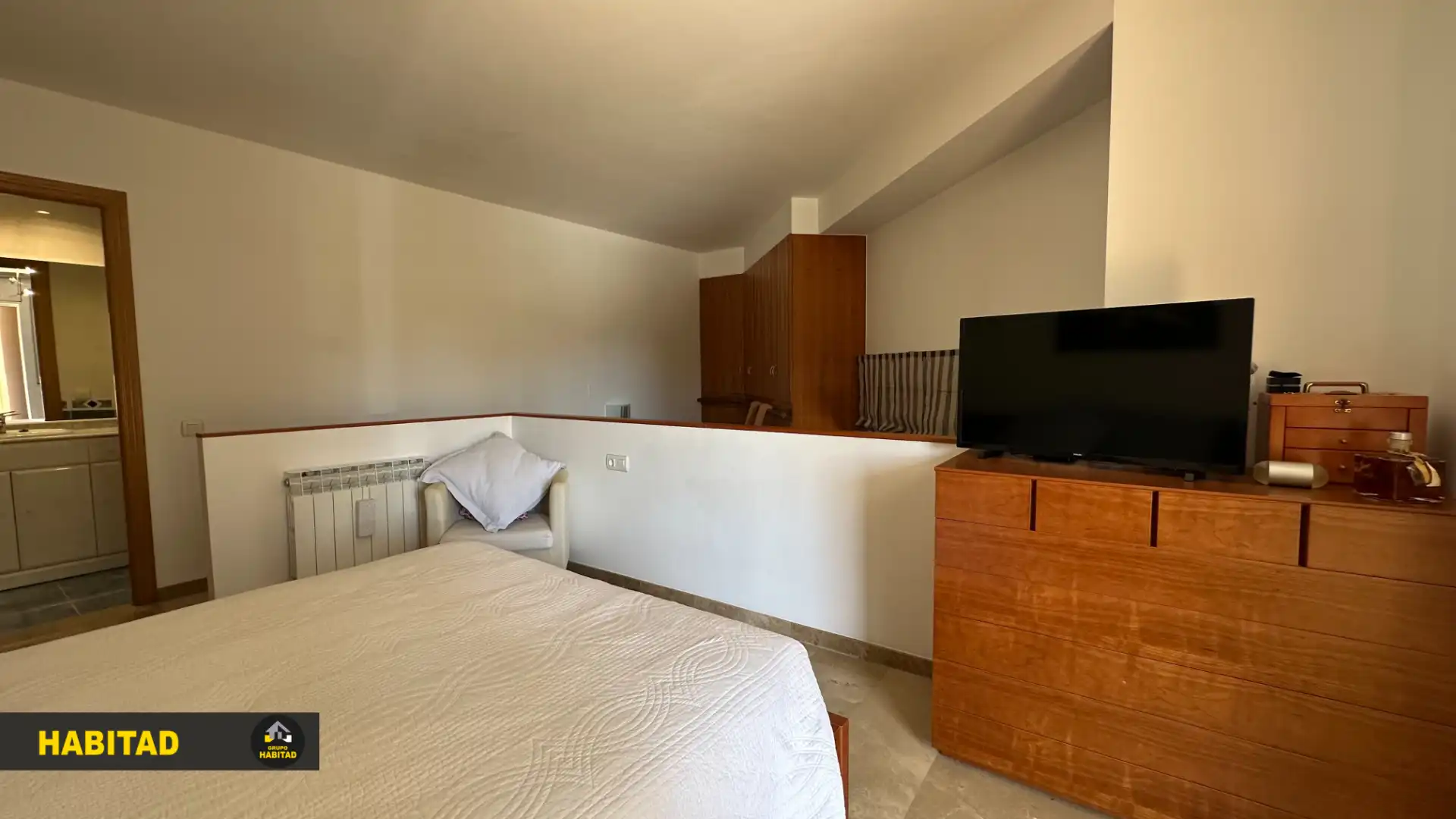 Flat with terrace for sale in Marianao, imagen 24