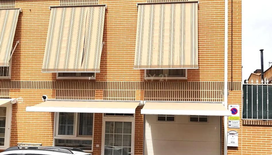 Foto 1 de Casa adosada en venda a Calle Galicia, 19, San Martín de la Vega, Spain, 19, San Martín de la Vega, Madrid