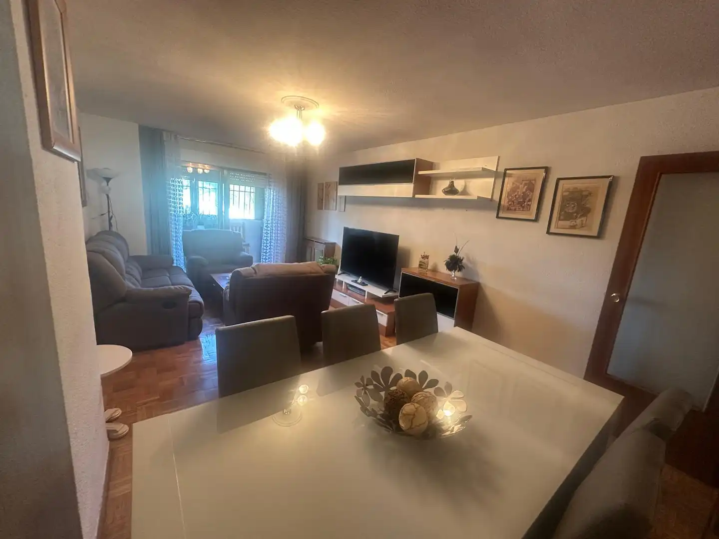 Living room of Flat for sale in Madrid  with Heating, Terrace and Furnished