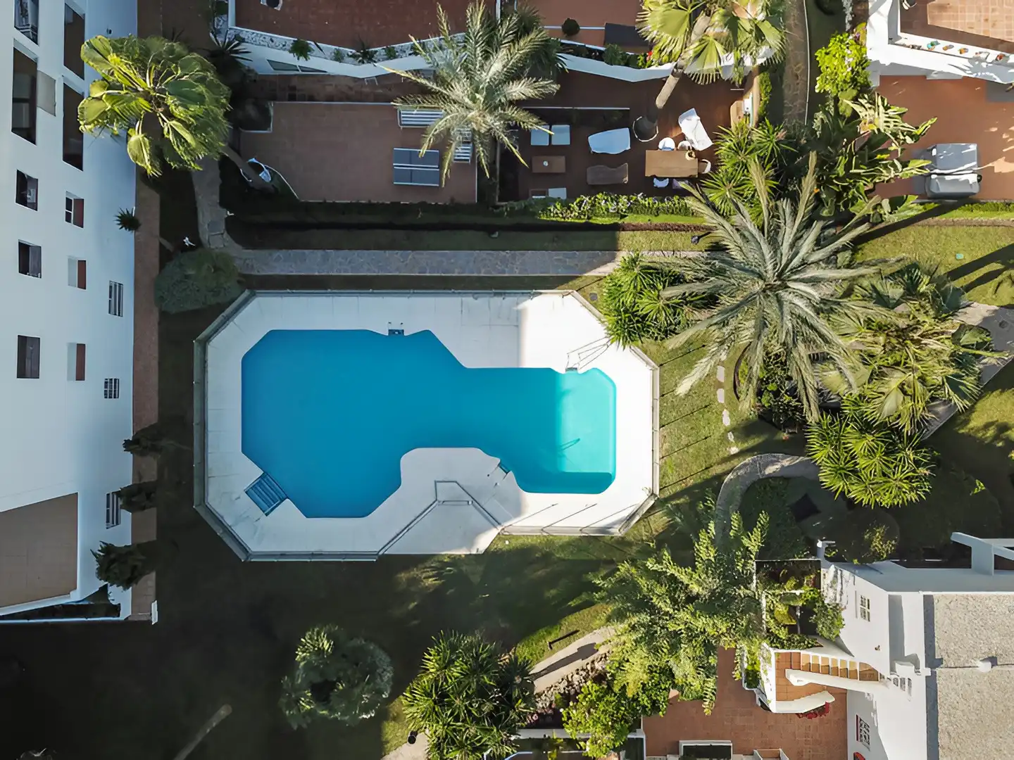 Apartament amb piscina en venda a Nueva Andalucía, imagen 15