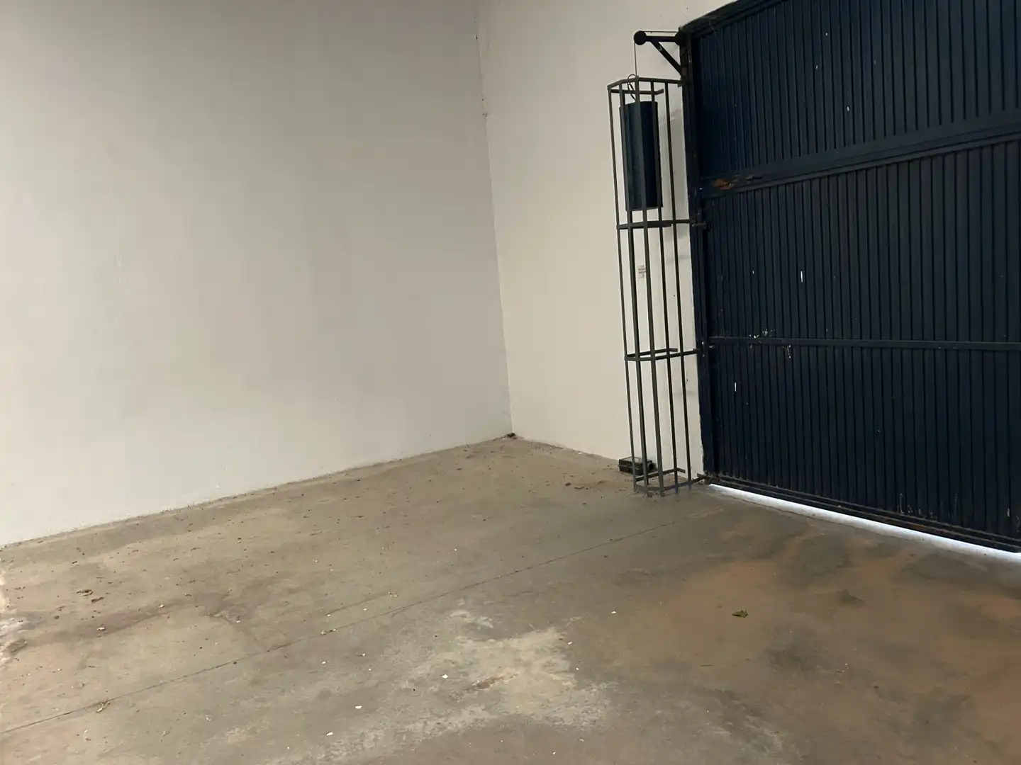 Nave industrial en venta en Canillas de Aceituno con Alarma