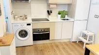 Kitchen of Flat for sale in  Madrid Capital  with Air Conditioner, Furnished and Oven