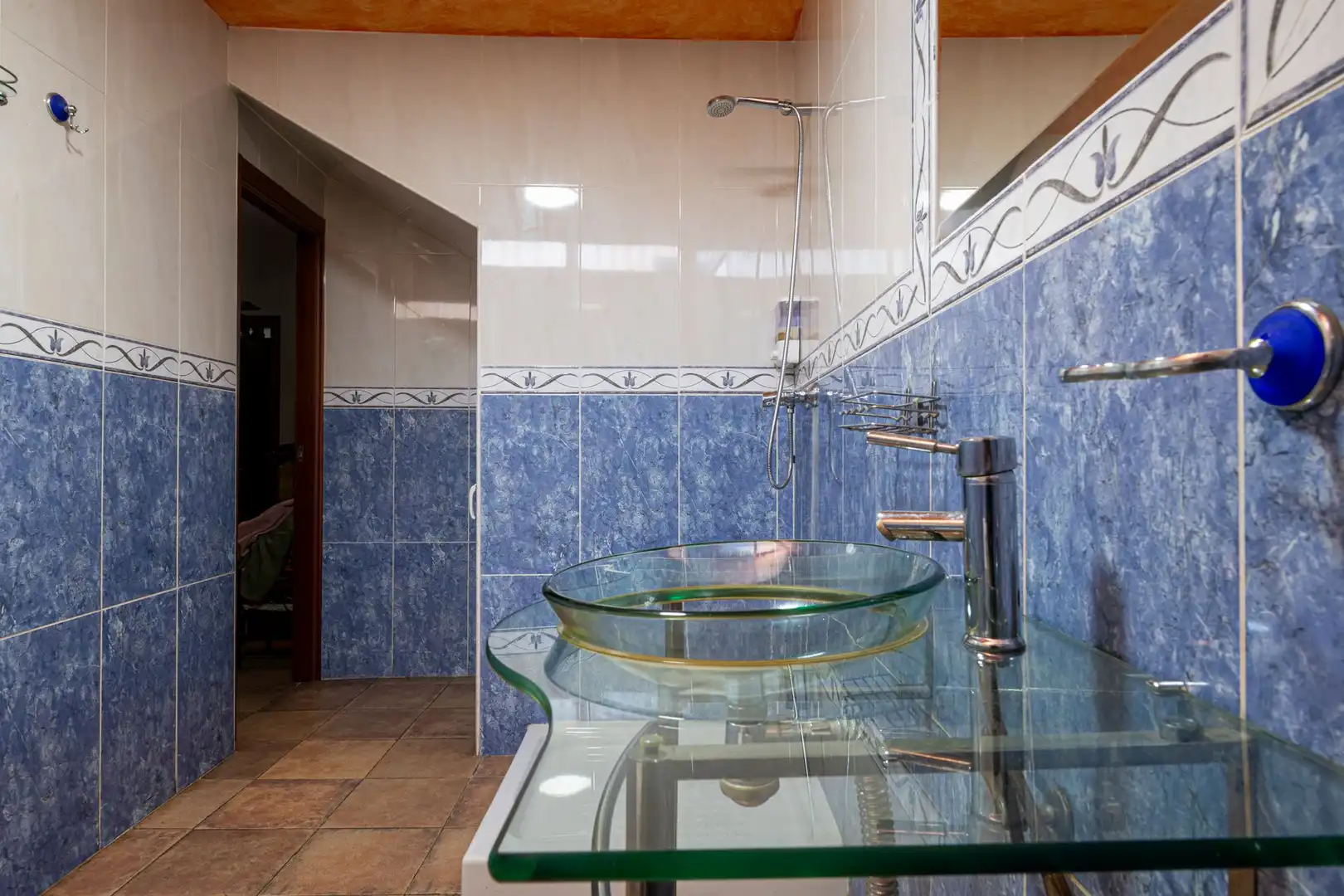 Bany de Casa o xalet en venda en La Guardia de Jaén amb Terrassa