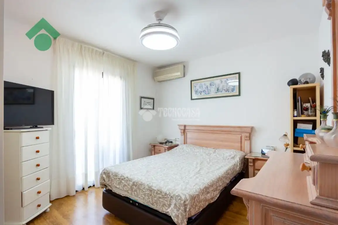 Habitación de Casa adosada en venta en Nerja con Aire acondicionado y Balcón