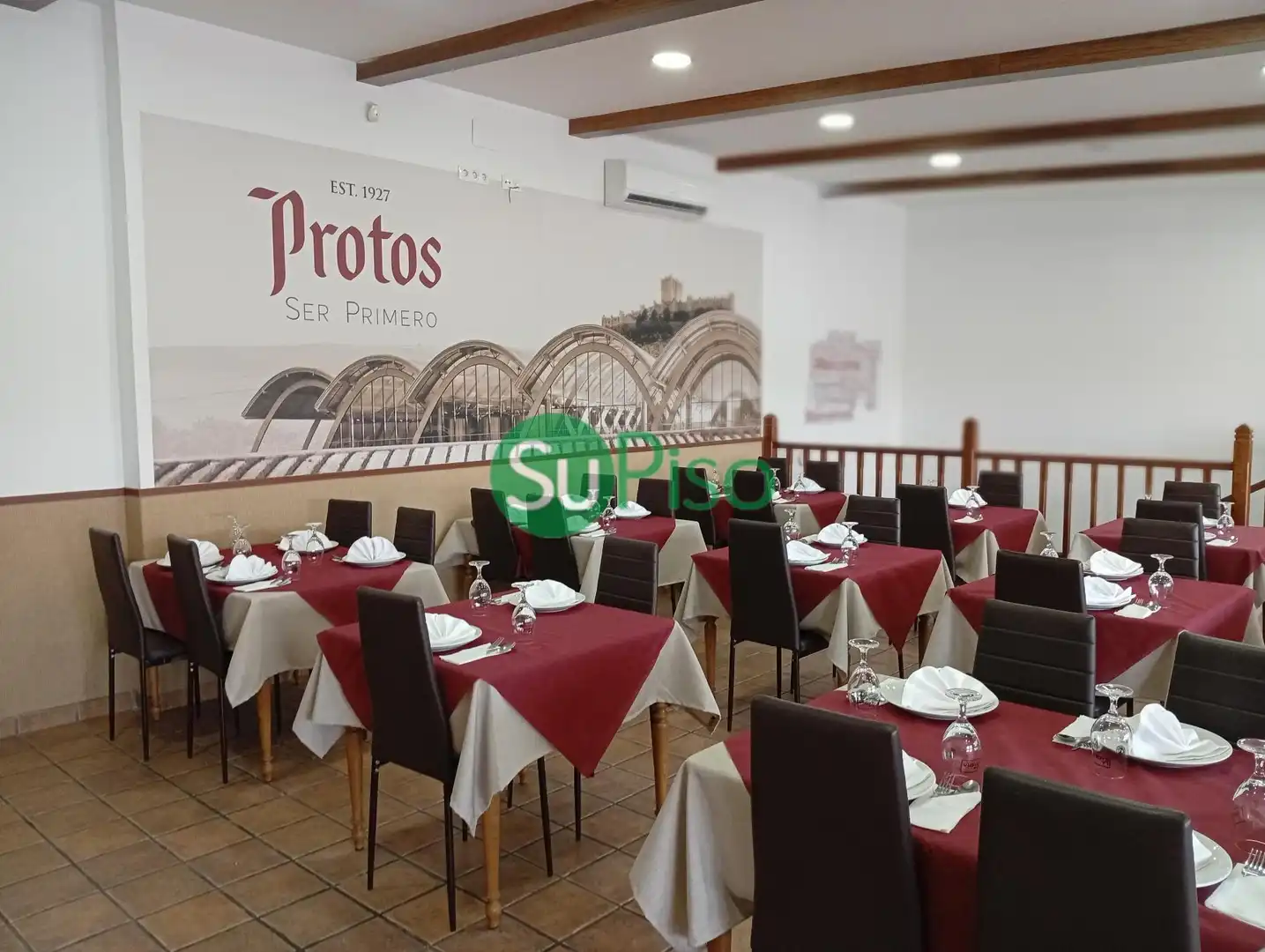 Local en venda a Avenida de los Metales, 40, Estación - Cruz Roja