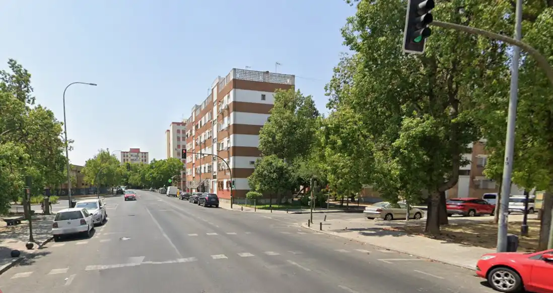 Vista exterior de Piso en venta en Sevilla