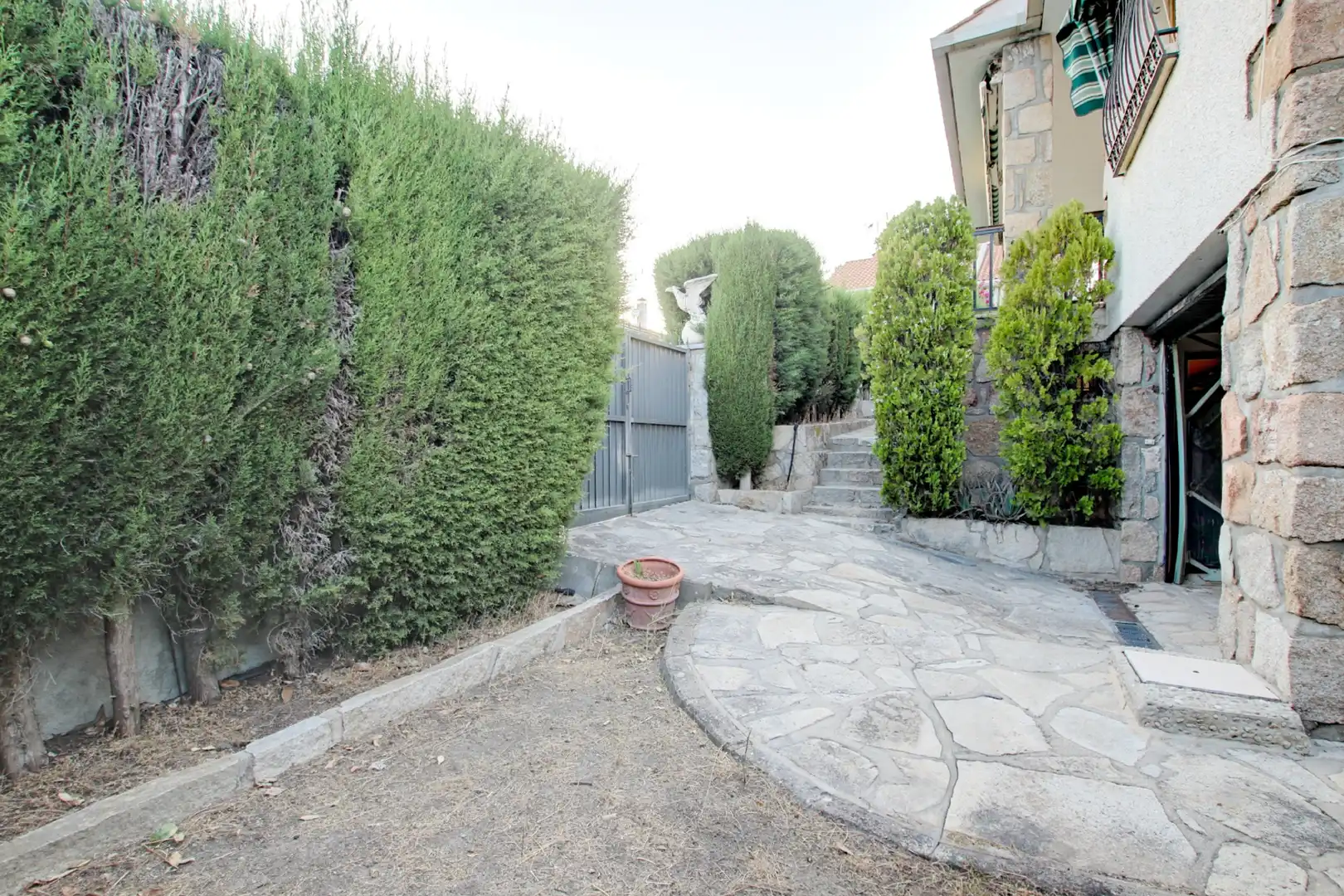 Jardín de Casa o chalet en venta en Colmenar del Arroyo con Calefacción, Jardín privado y Terraza