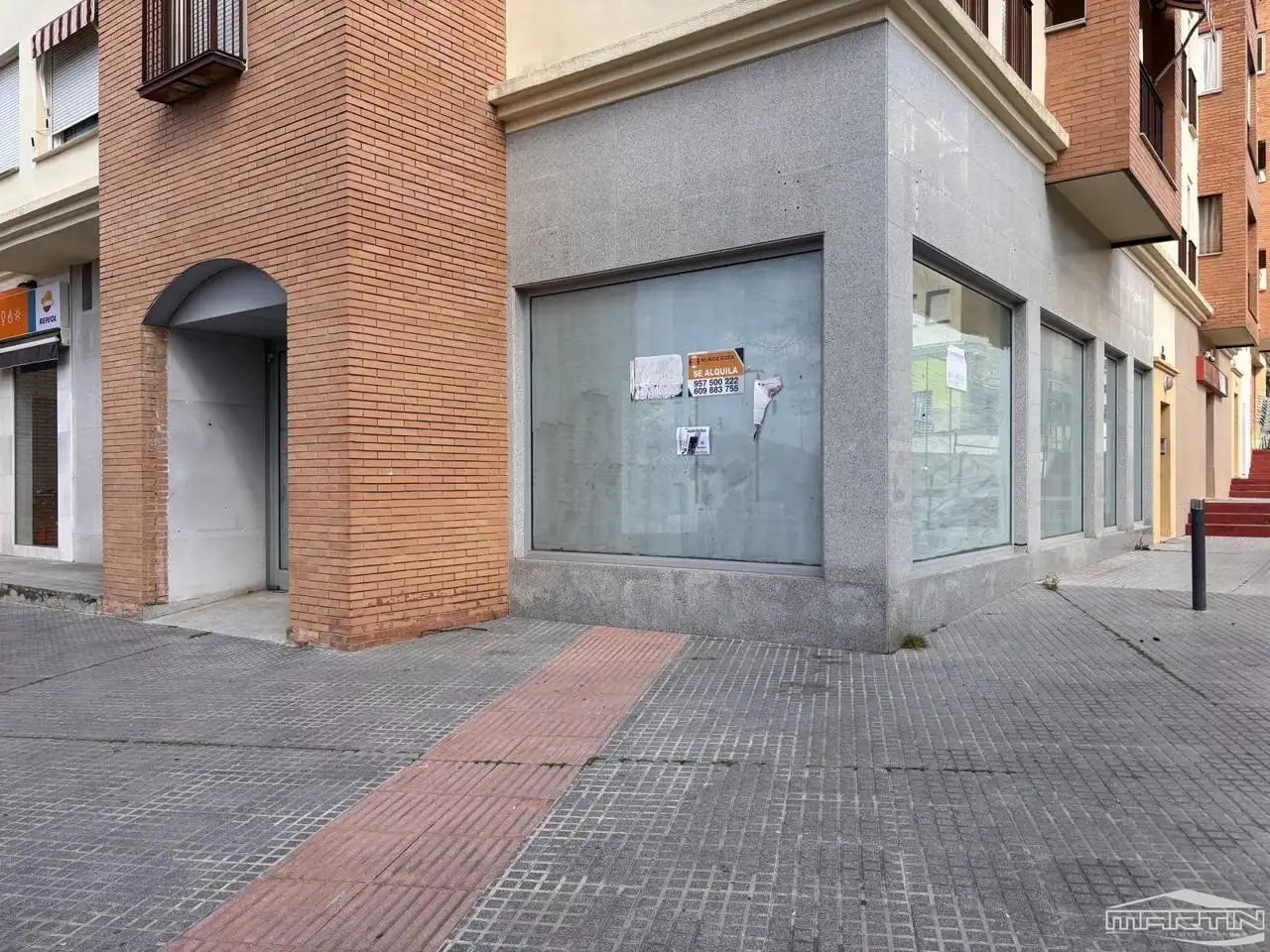 Local en venta en Lucena