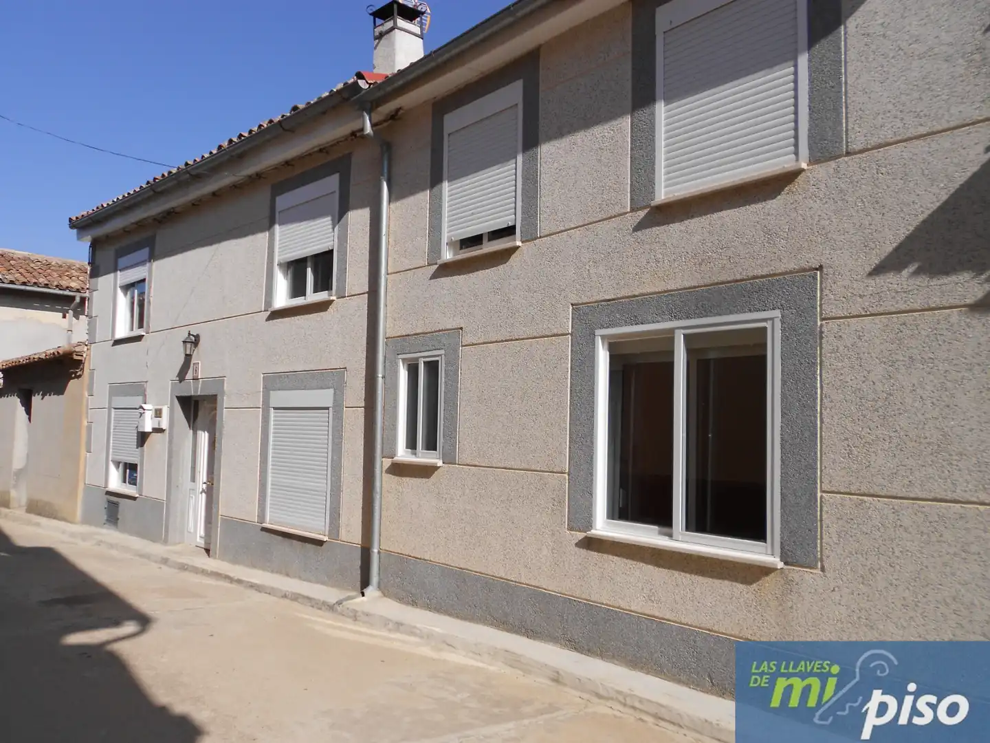 Vista exterior de Casa o chalet en venta en Villalón de Campos con Calefacción, Trastero y Internet