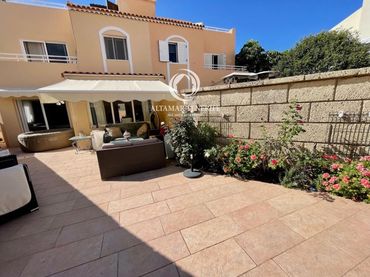 Casa a schiera con piscina in vendita a Costa Adeje