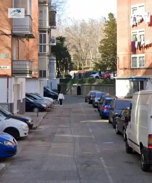 Parking of Flat for sale in Madrid  with Private garden