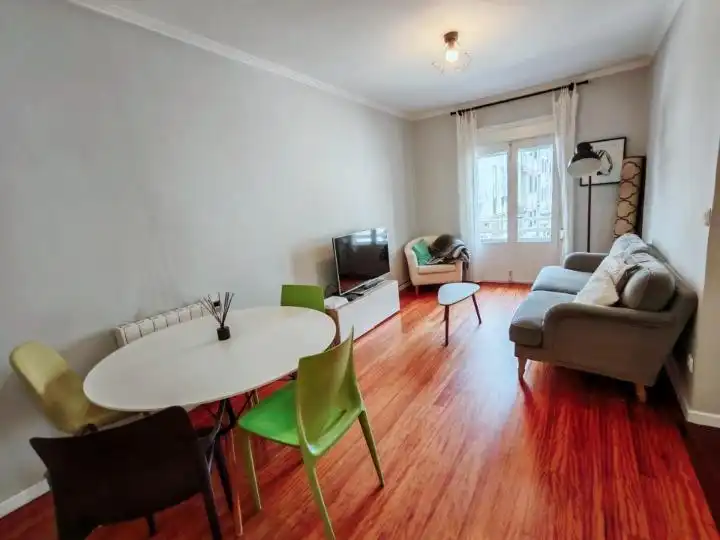Wohnzimmer von Wohnung zum Verkauf in Vigo  mit Heizung, Möbliert und Balkon