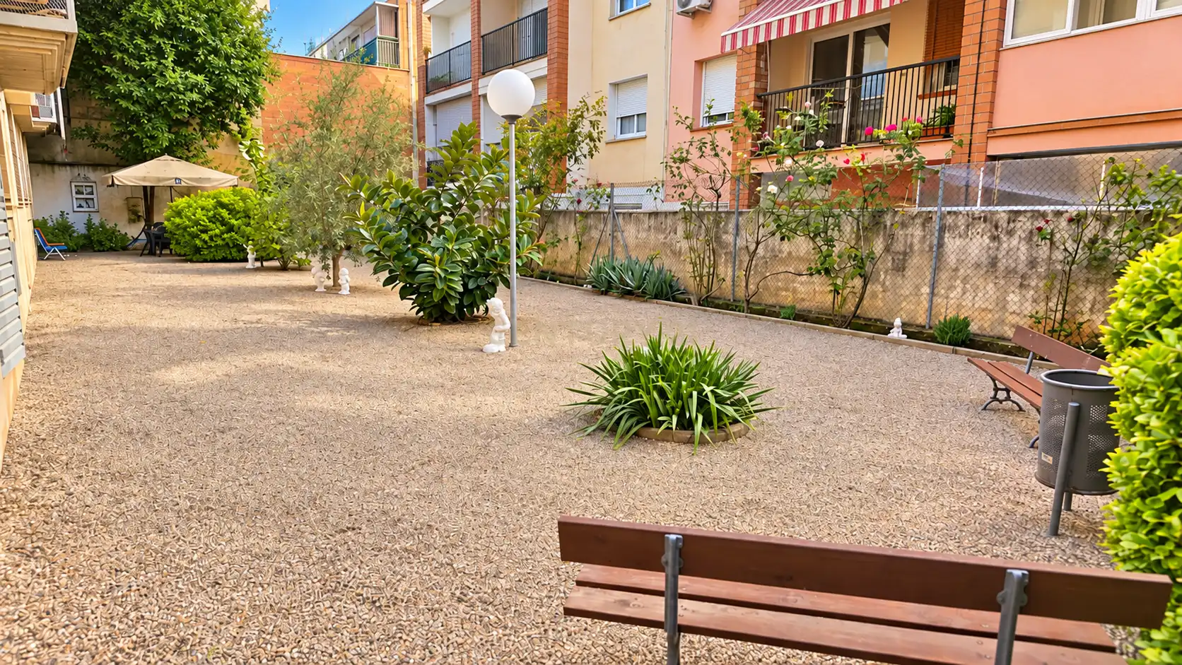 Vista exterior de Pis en venda en Santa Perpètua de Mogoda amb Aire condicionat i Balcó
