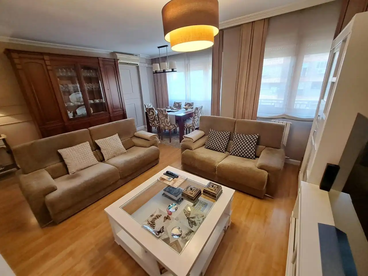 Sala de estar de Piso en venta en Zaragoza con Aire acondicionado, Calefacción y Parquet