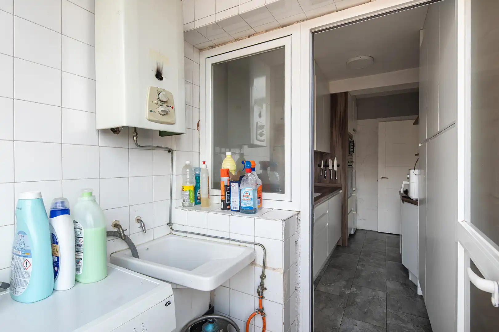 Kitchen of Flat for sale in Granada  with Air Conditioner, Parquet flooring and Terrace