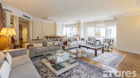 Foto 3 von Wohnung zum Verkauf in Castillejos - Cuzco, Madrid Capital