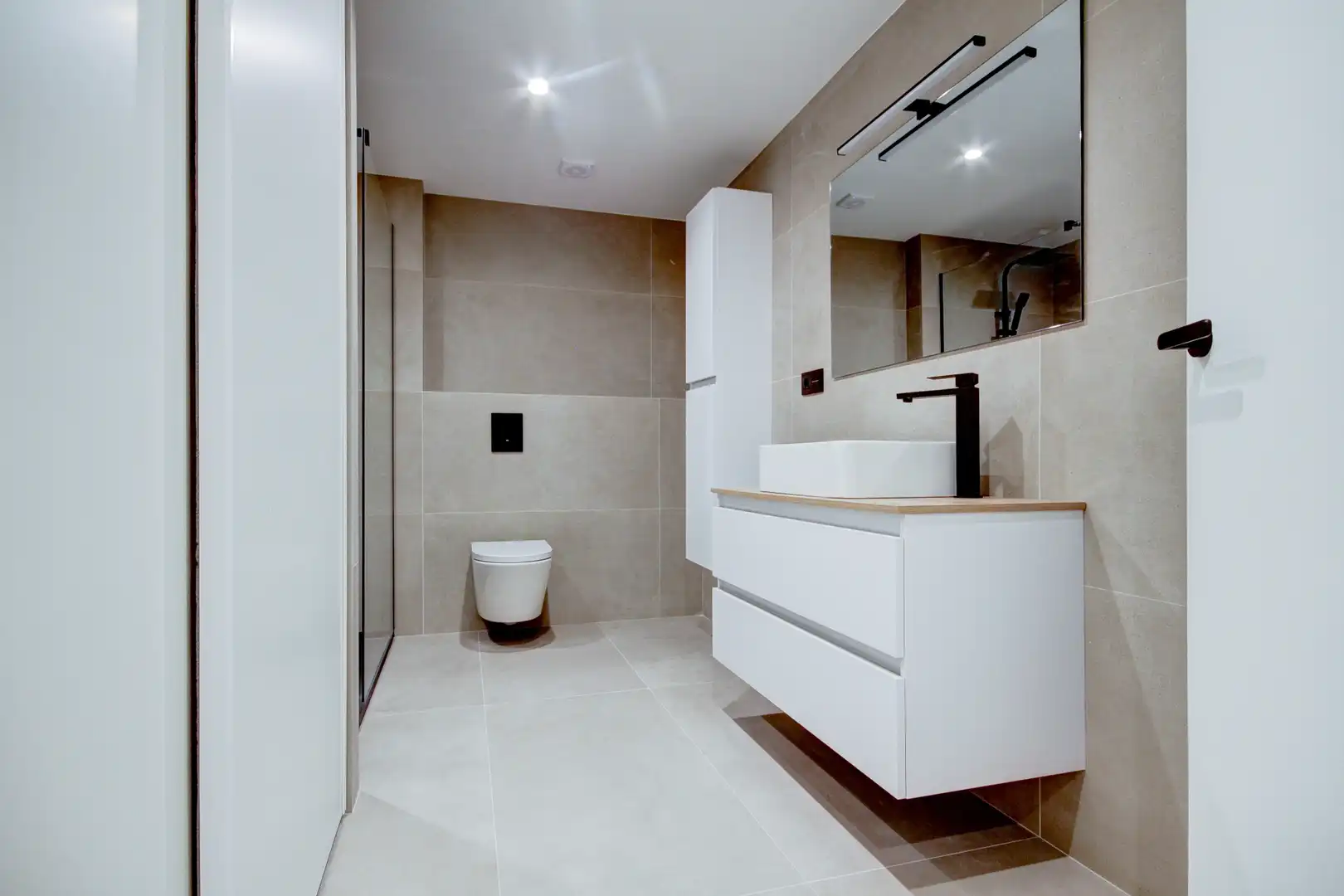 Badezimmer von Wohnung zum Verkauf in Manresa mit Klimaanlage, Heizung und Parkett