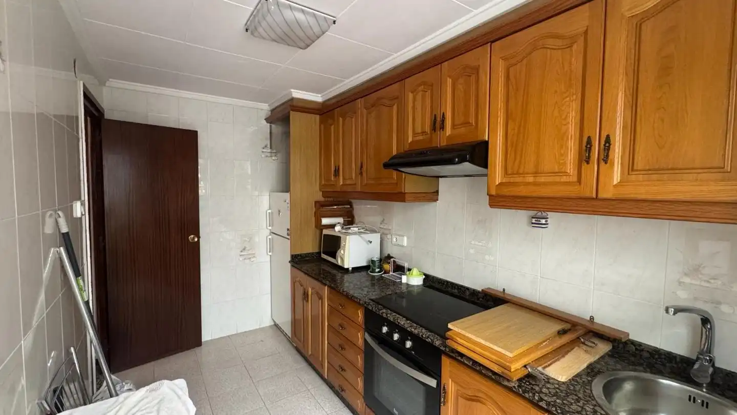 Cocina de Piso de alquiler en Valencia con Aire acondicionado, Terraza y Amueblado