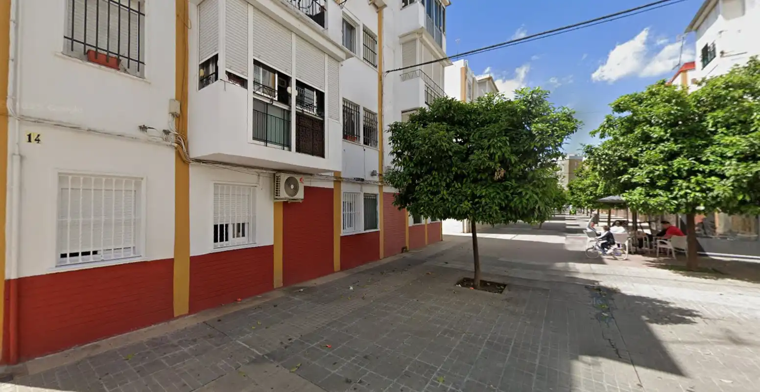 Vista exterior de Pis en venda en Sevilla