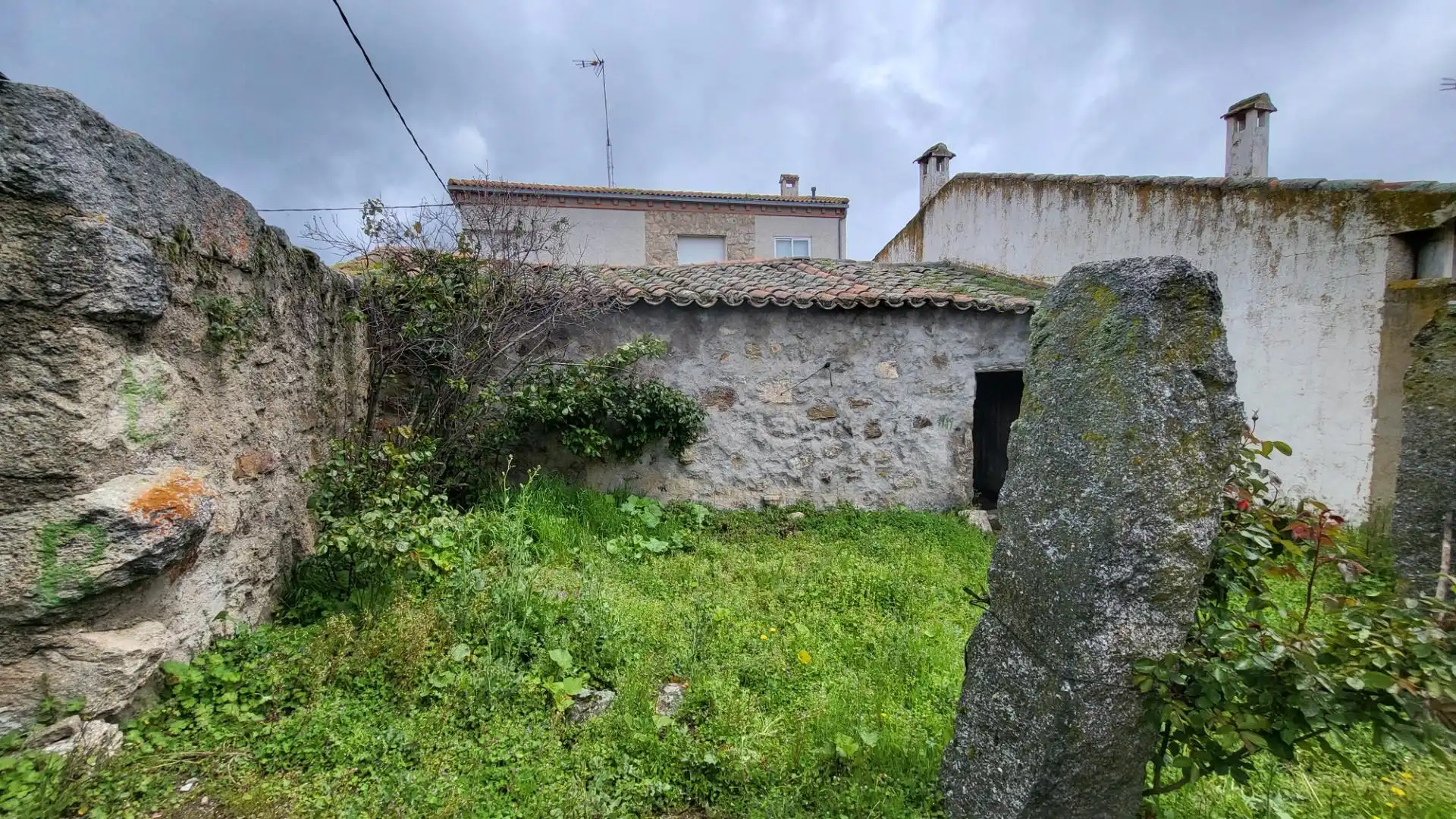 Residential zum Verkauf in Tornadizos de Ávila