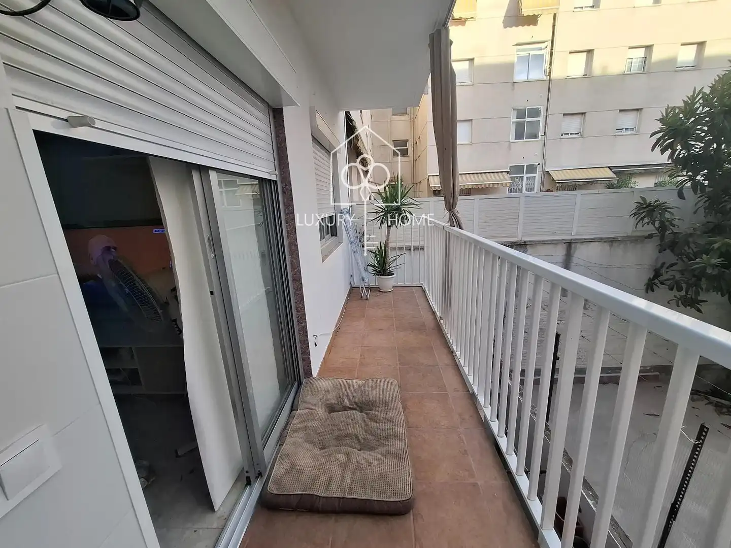 Balcony of Flat for sale in Viladecans  with Air Conditioner, Terrace and Oven