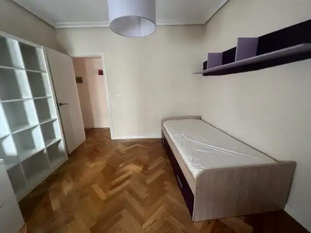 Bedroom of Flat for rent in Puertollano  with Air Conditioner, Heating and Parquet flooring