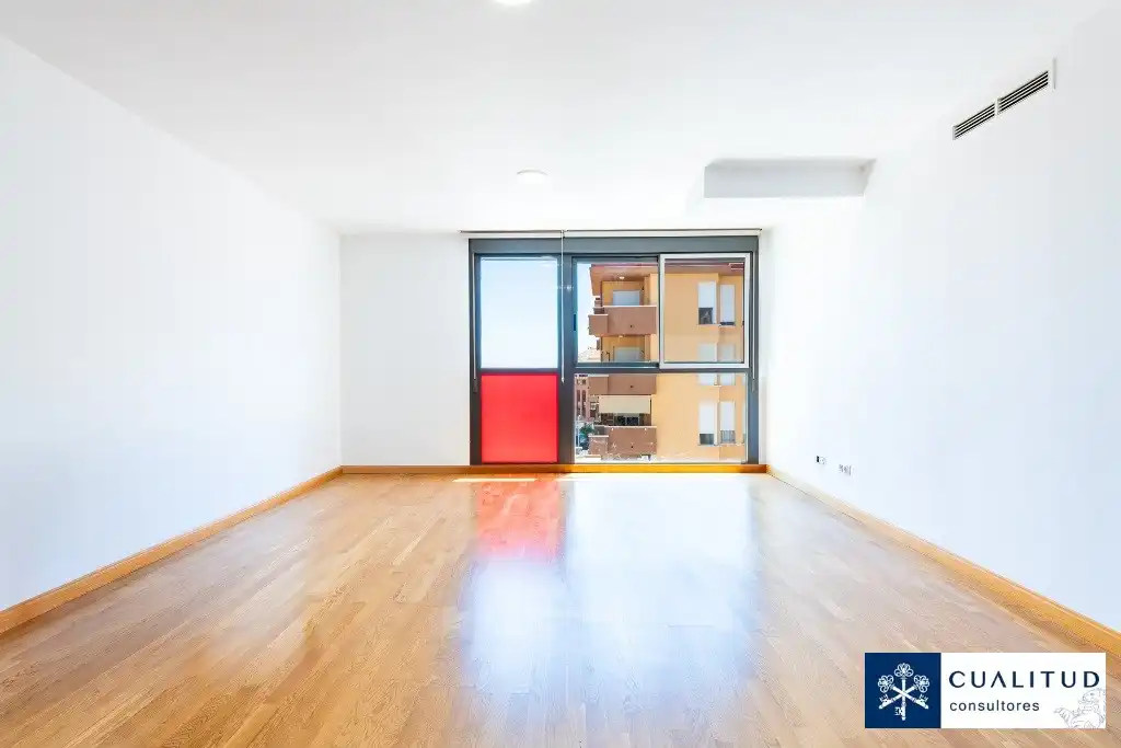 Wohnzimmer von Dachboden zum Verkauf in Vila-real mit Parkett, Terrasse und Abstellraum