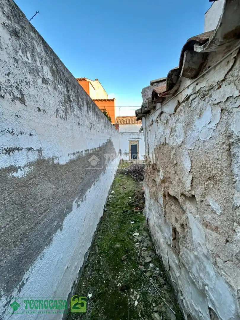 Houses for sale in Huerta de Valdecarábanos