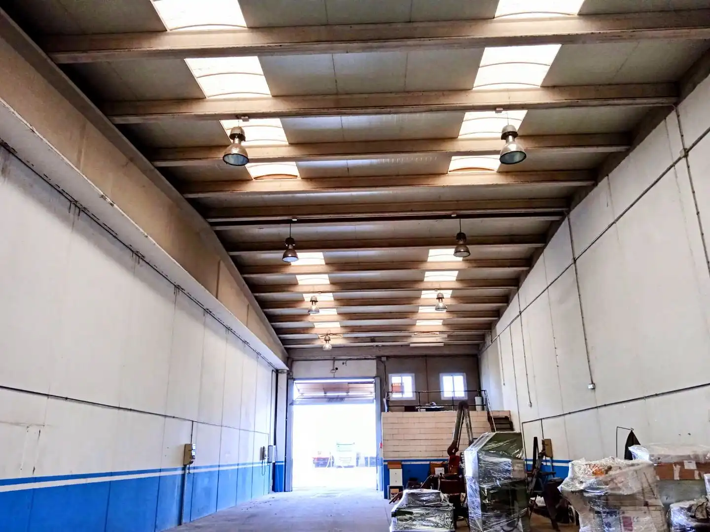 Nave industrial en alquiler en C/ Encina 23, imagen 2