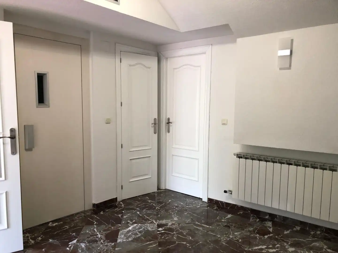 Casa o xalet en venda en Jaén amb Terrassa, Traster i Balcó