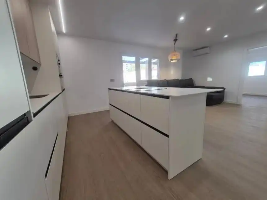 Cocina de Piso de alquiler en Torremolinos con Aire acondicionado, Terraza y Amueblado