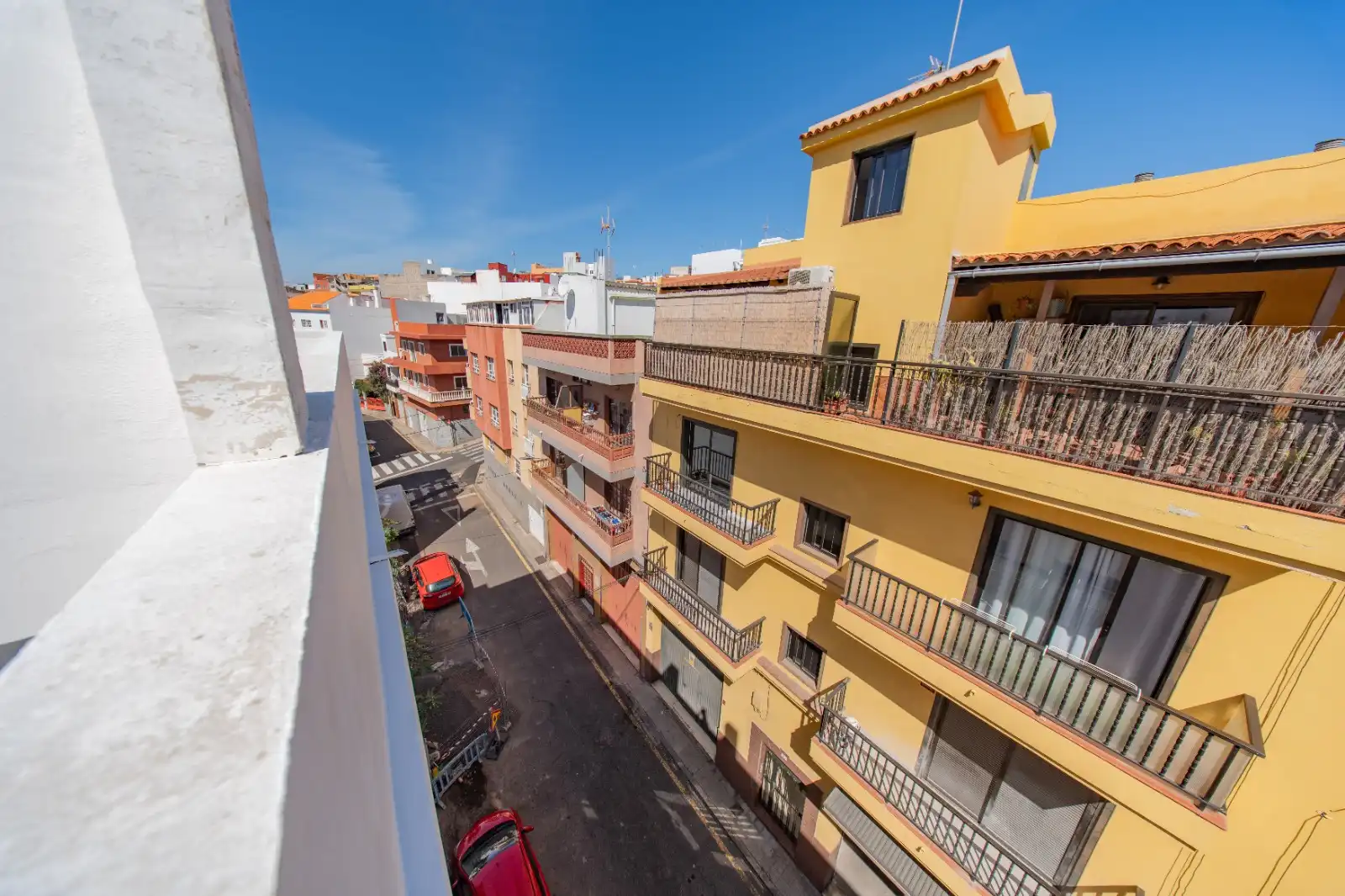 Vista exterior de Estudio en venta en San Cristóbal de la Laguna con Terraza