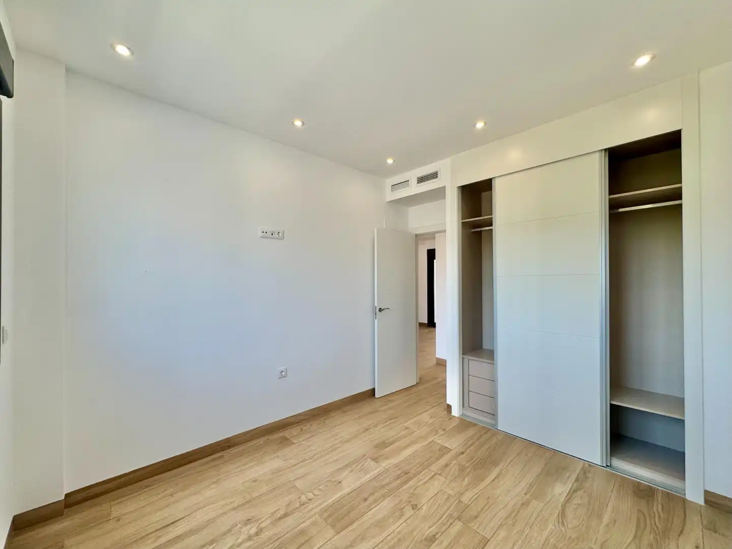 Penthouse with terrace for sale in N/A, imagen 7