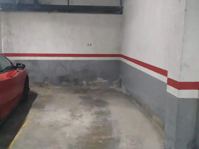 Parking to rent in Duran i sors 2
