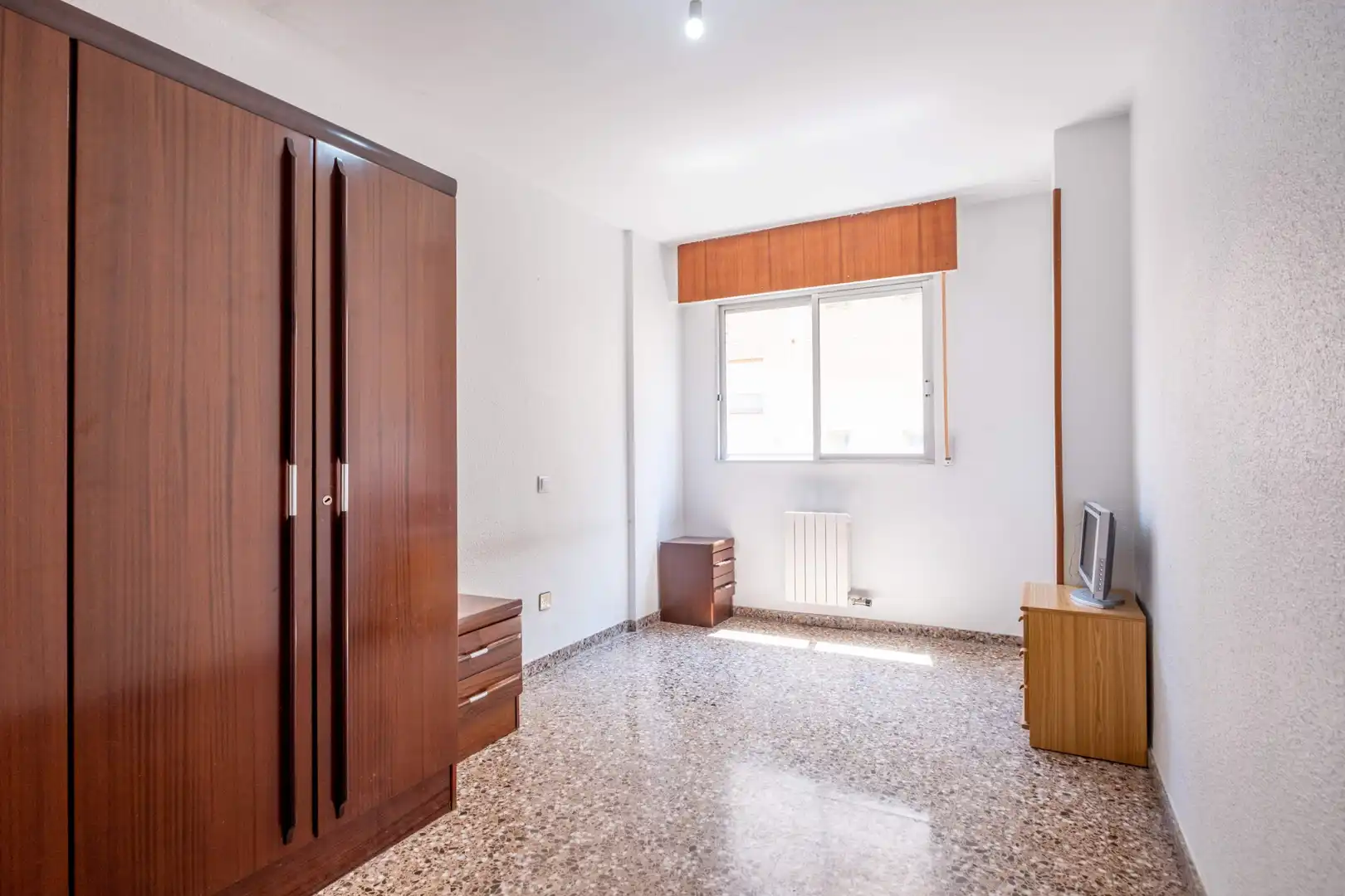 Schlafzimmer von Wohnung zum Verkauf in Zaragoza mit Klimaanlage, Heizung und Terrasse
