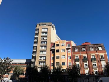 Piso con ascensor en venta en Calle del Carmen
