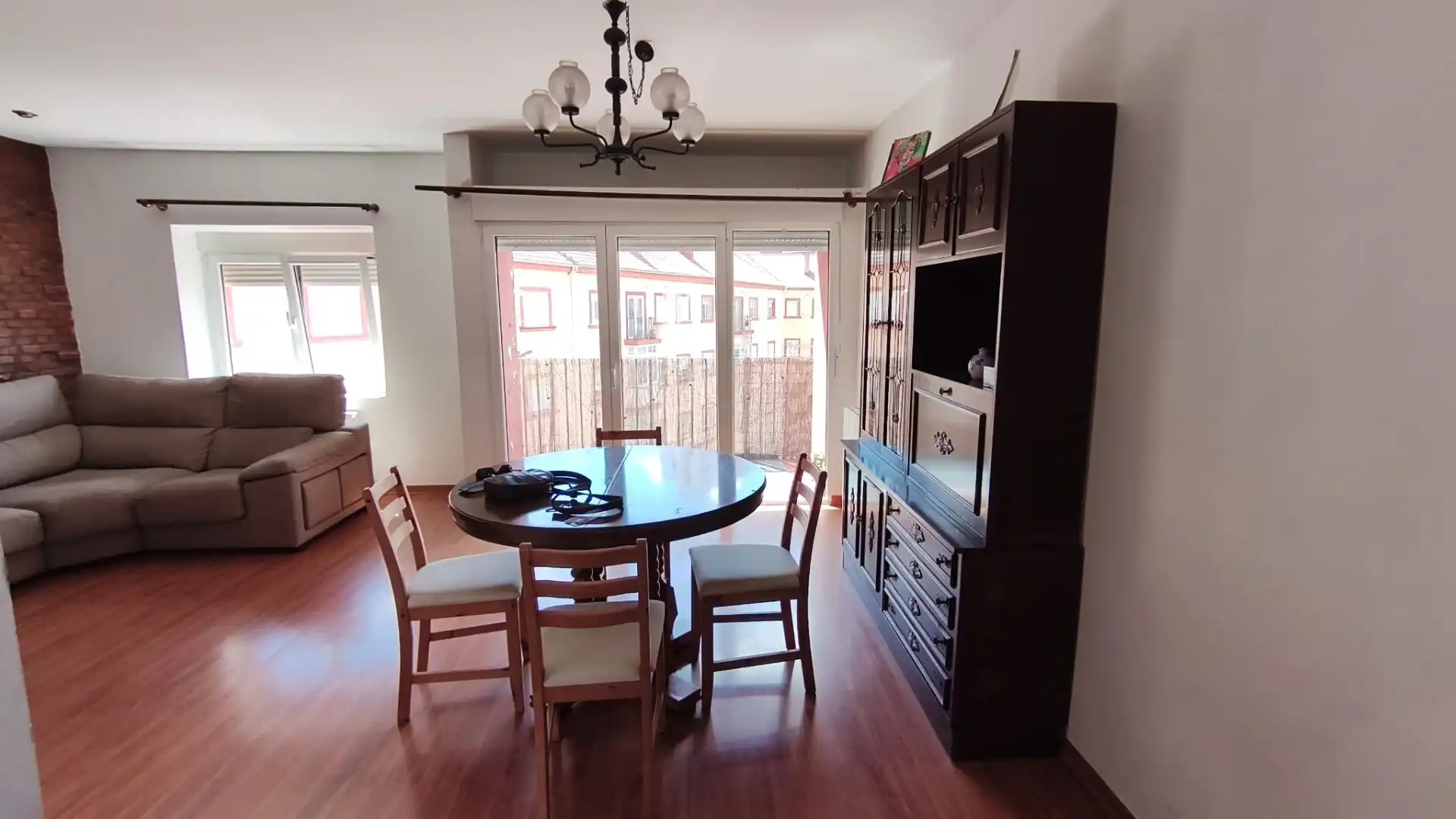 Flat with terrace for sale in Calle Hernan Cortes 3, imagen 3