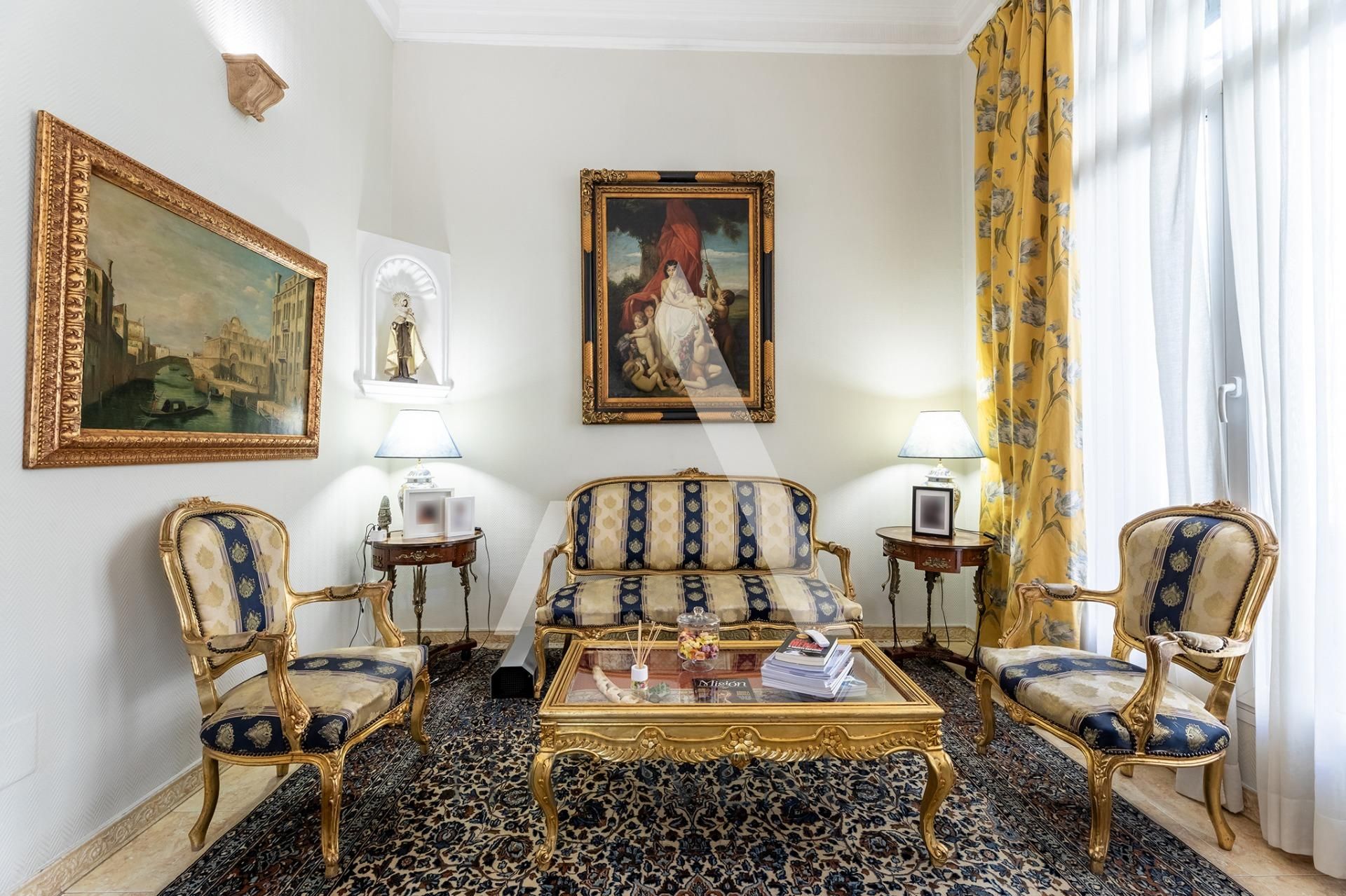 Sala d'estar de Dúplex en venda en  Madrid Capital amb Aire condicionat, Calefacció i Traster