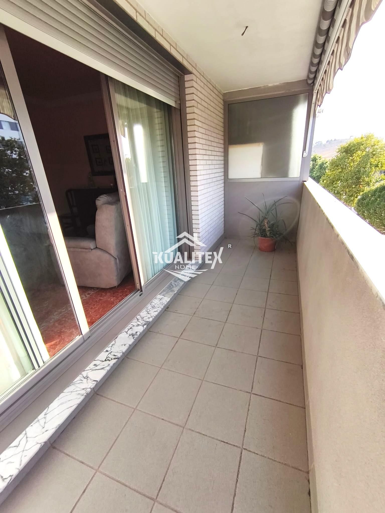 Terrassa de Apartament en venda en Cáceres Capital amb Aire condicionat, Calefacció i Terrassa