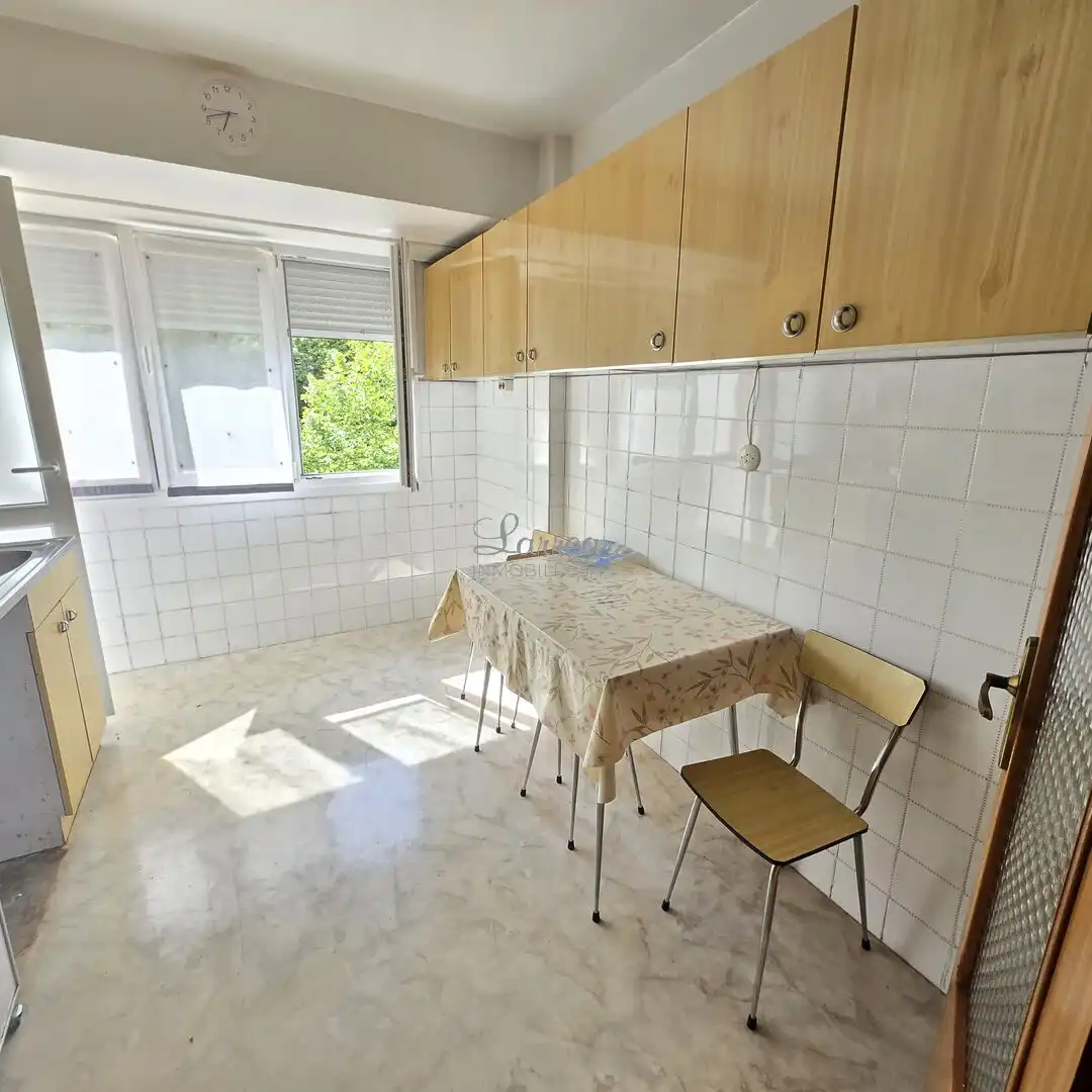 Kitchen of Flat for sale in Amorebieta-Etxano  with Terrace and Storage room