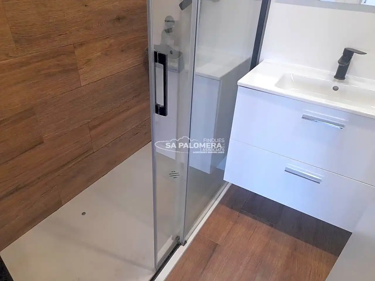 Badezimmer von Wohnung zum Verkauf in Blanes mit Terrasse