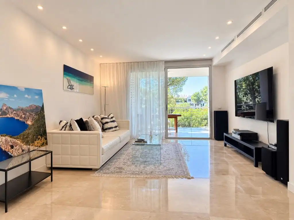Apartament amb terrassa en venda a Portals Nous, imagen 2