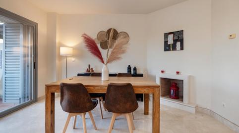 Foto 4 de Casa adosada en venda a Cabopino - Artola, Málaga