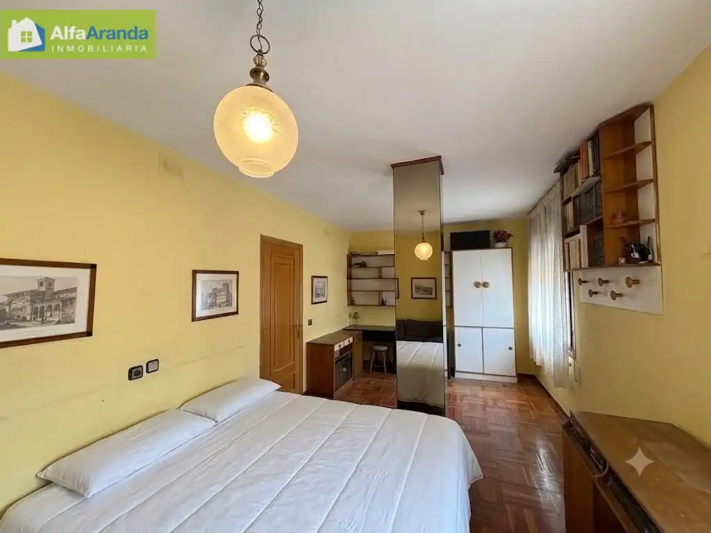 Bedroom of Flat for sale in Aranda de Duero  with Heating, Parquet flooring and Terrace