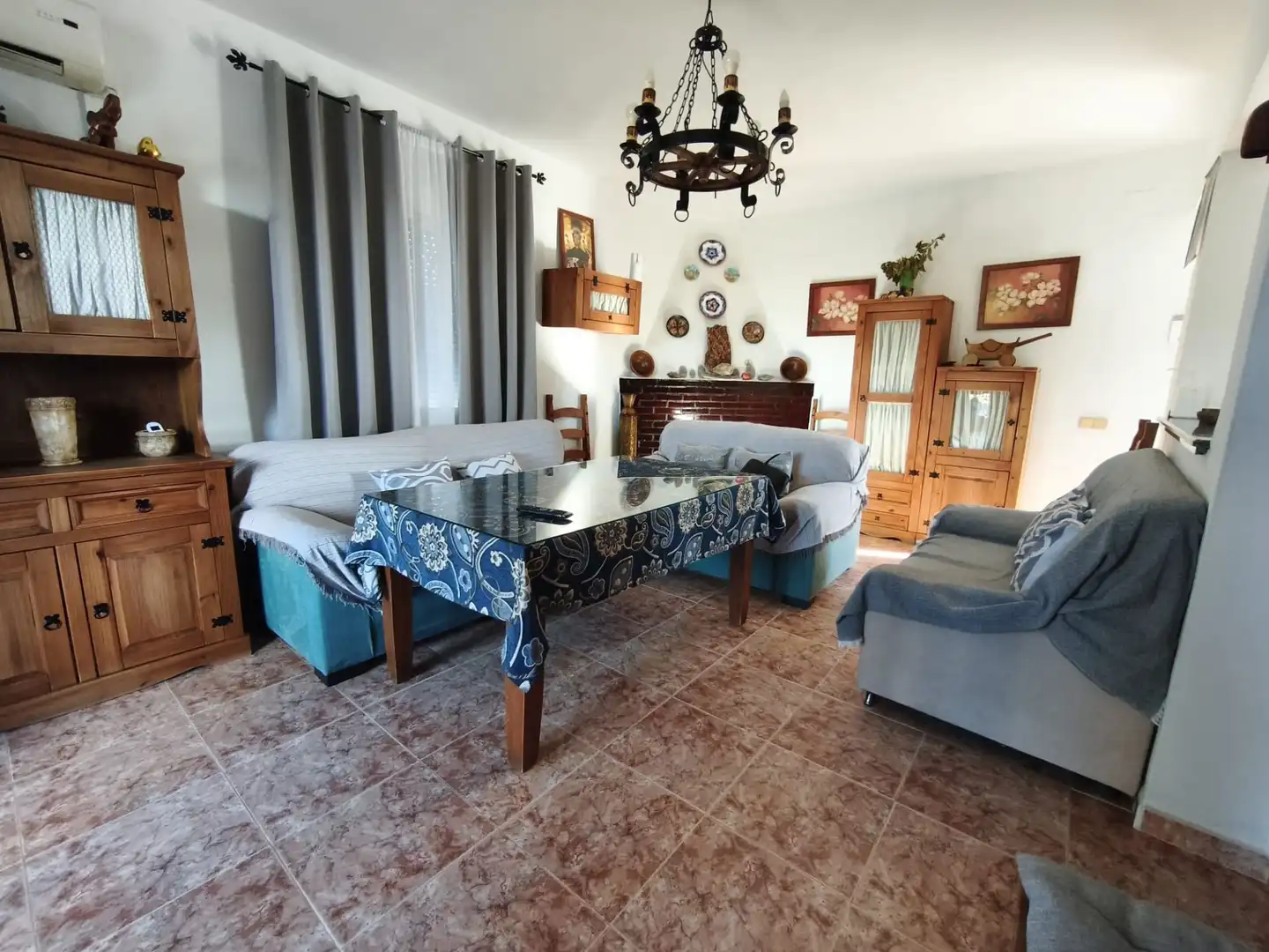 Sala de estar de Terreno en venta en Carmona, Sevilla
