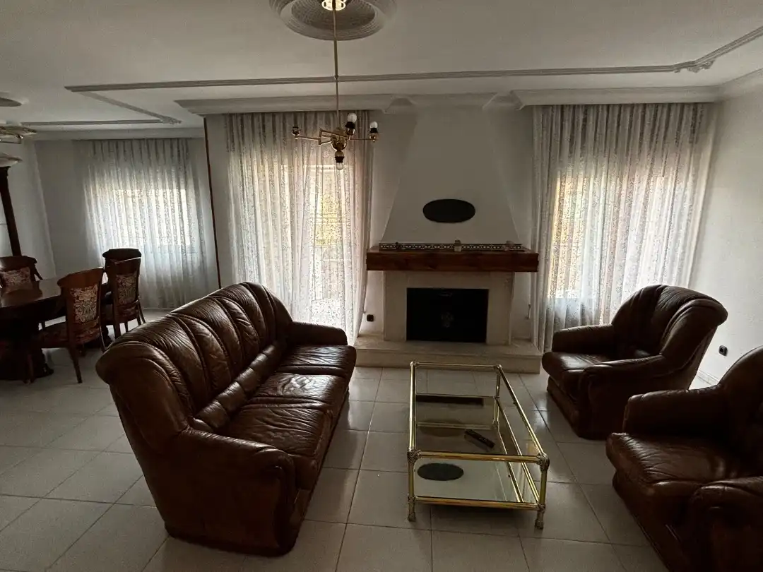 Casa con giardino in vendita a Calle Real 1