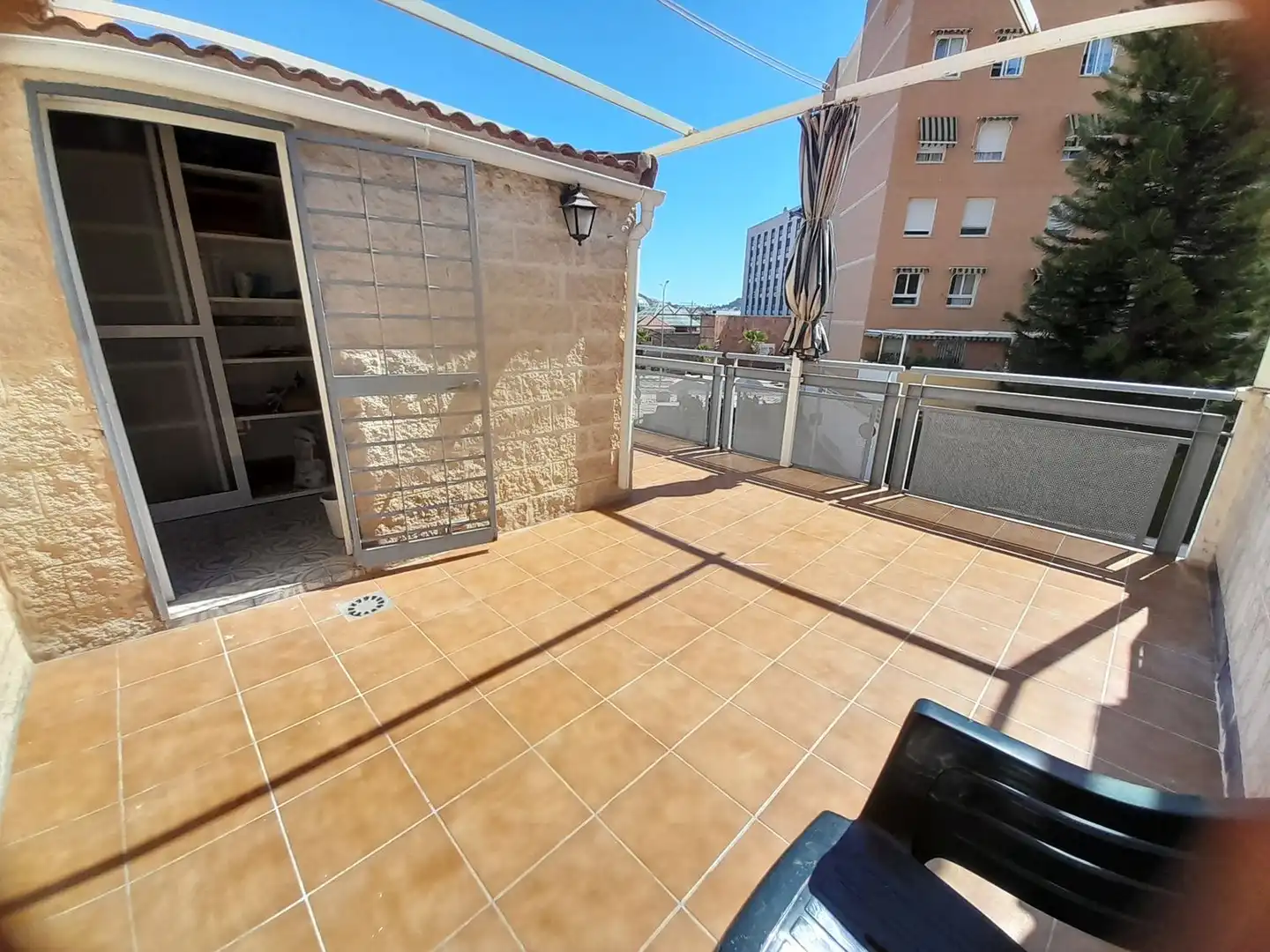 Chalet con piscina en alquiler en Martiricos - La Roca, imagen 24