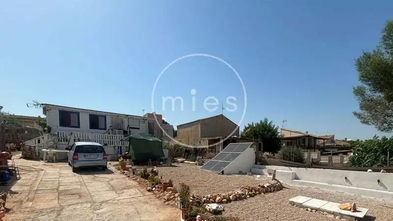 Semi-detached house with terrace for sale in Balcón de Montroy 0