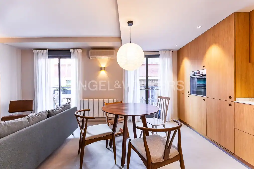 Wohnung zur Miete in En Corts - Doctor Waksman