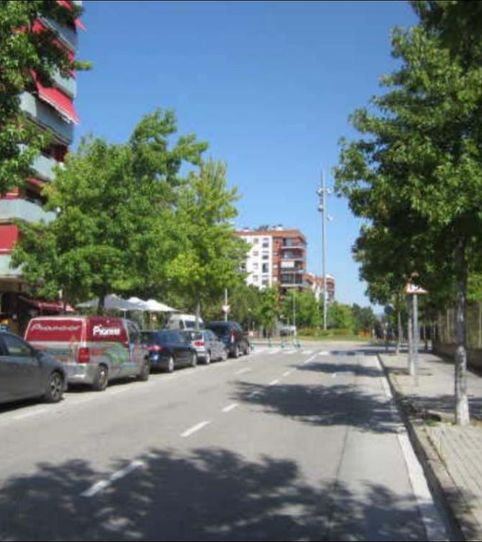 Foto 2 de Garaje en venta en C/ Estoril , Parc Central, Barberà del Vallès